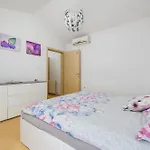 Eda Apartamento Pula